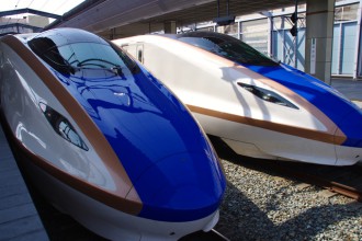 E7 / W7 Series Photo: PIXTA