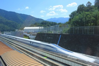 L0-series (L zero) trial linear motor car (Photo: PIXTA)